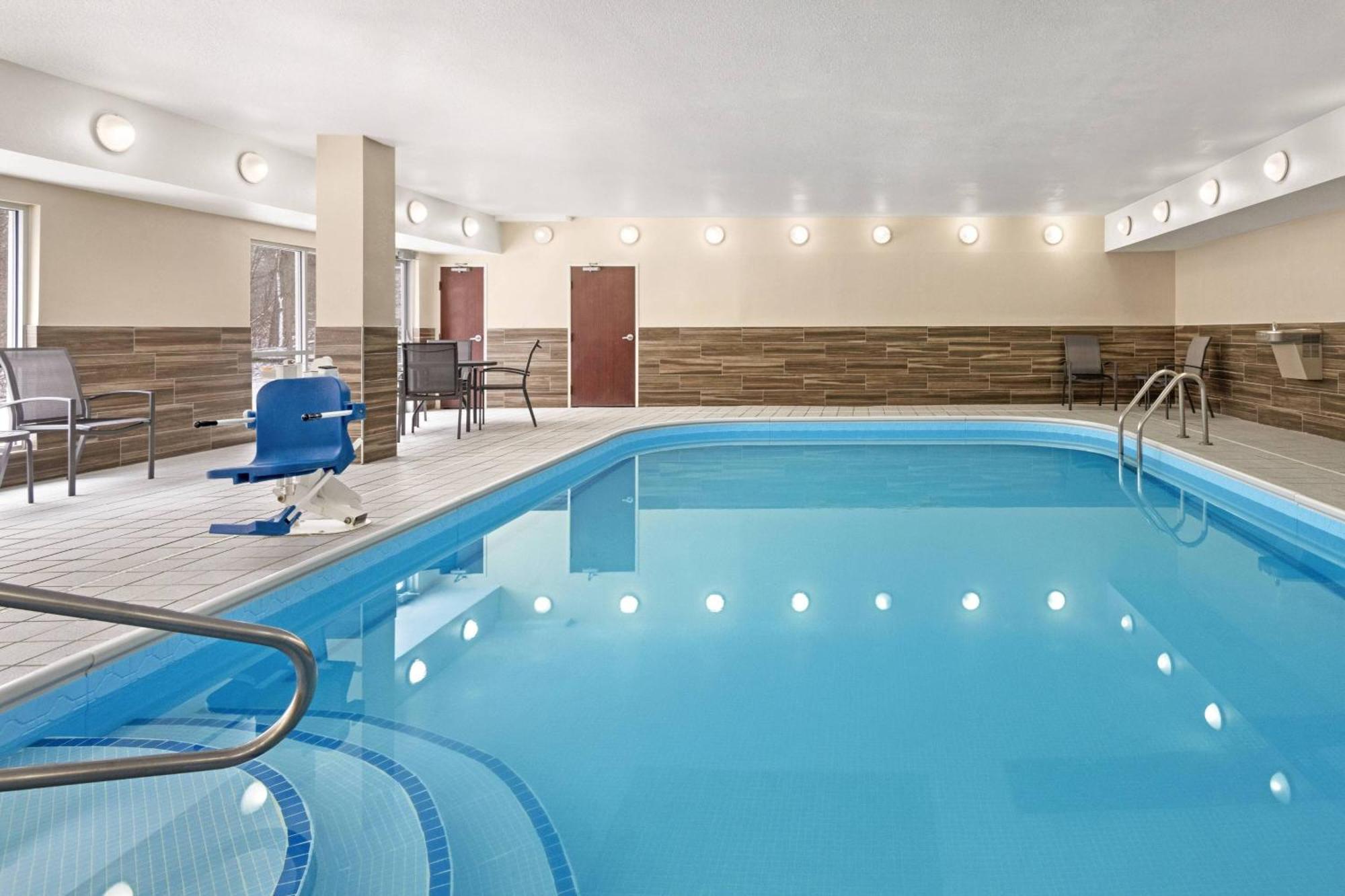Fairfield Inn By Marriott Warren Niles Kültér fotó